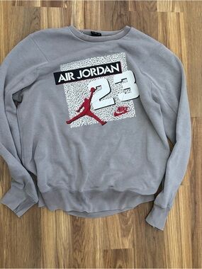 Jordan Men's Large Gray Crewneck Sweatshirt w/ 23 Logo Elephant Print FLAWED